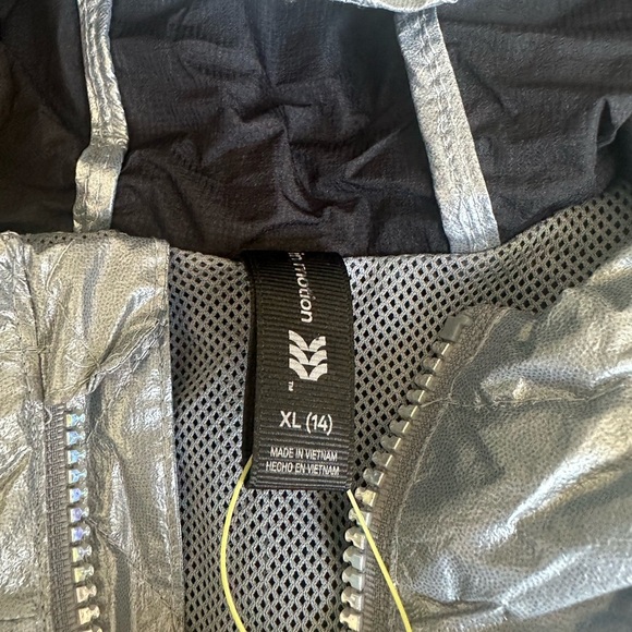 Girls All in Motion silver windbreaker jacket yxl 14 nwt - Picture 2 of 2